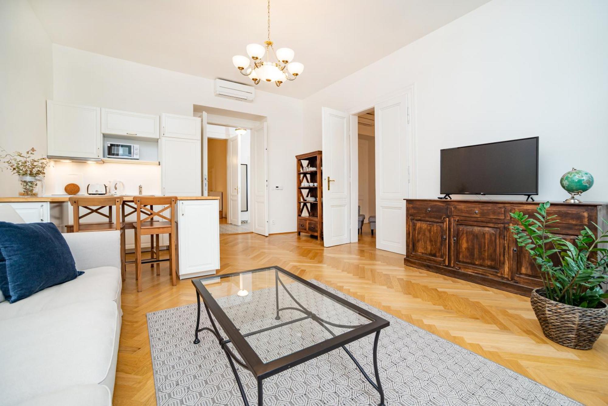 Quiet Apartment In The Old Town براغ المظهر الخارجي الصورة